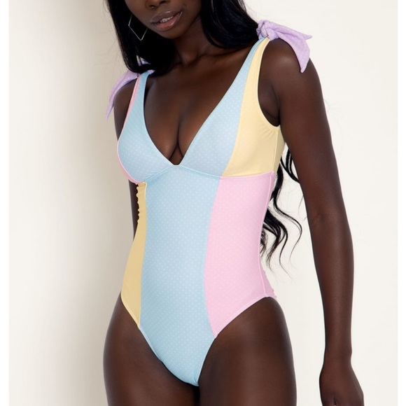 PASTEL POLKA COLOUR BLOCK SWIMSUIT NWT SIZE SMALL - Picture 1 of 7